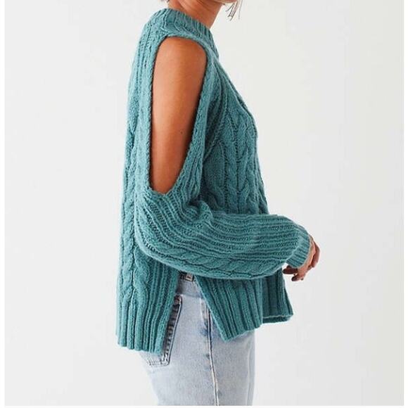 Urban Outfitters NWT Teal Cold Shoulder Cable Knit Sweater L - Picture 2 of 10